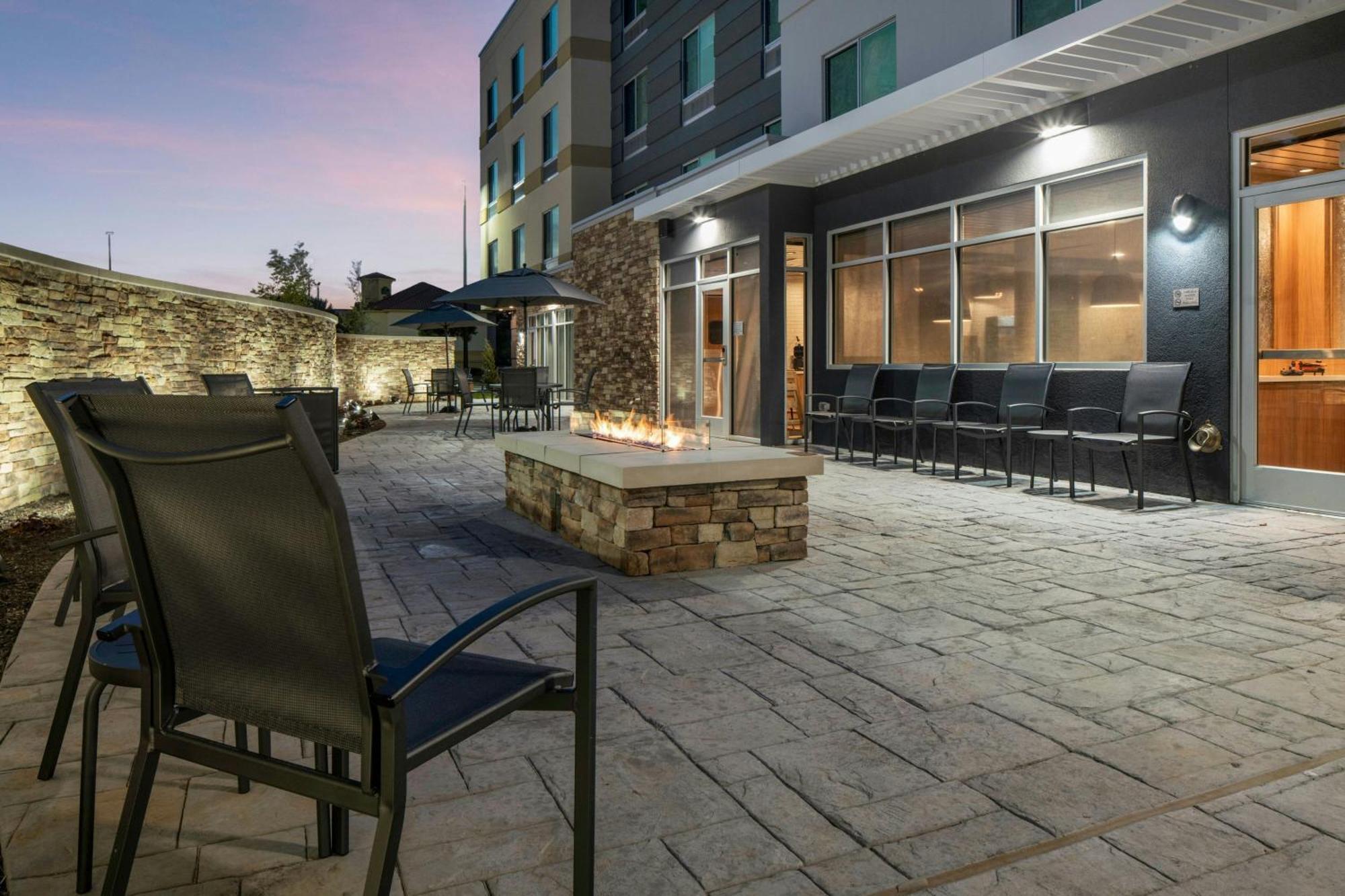 Fairfield By Marriott Inn & Suites Dallas Dfw Airport North, 어빙 외부 사진